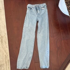 Abercrombie & Fitch Light Wash Straight Leg Jeans